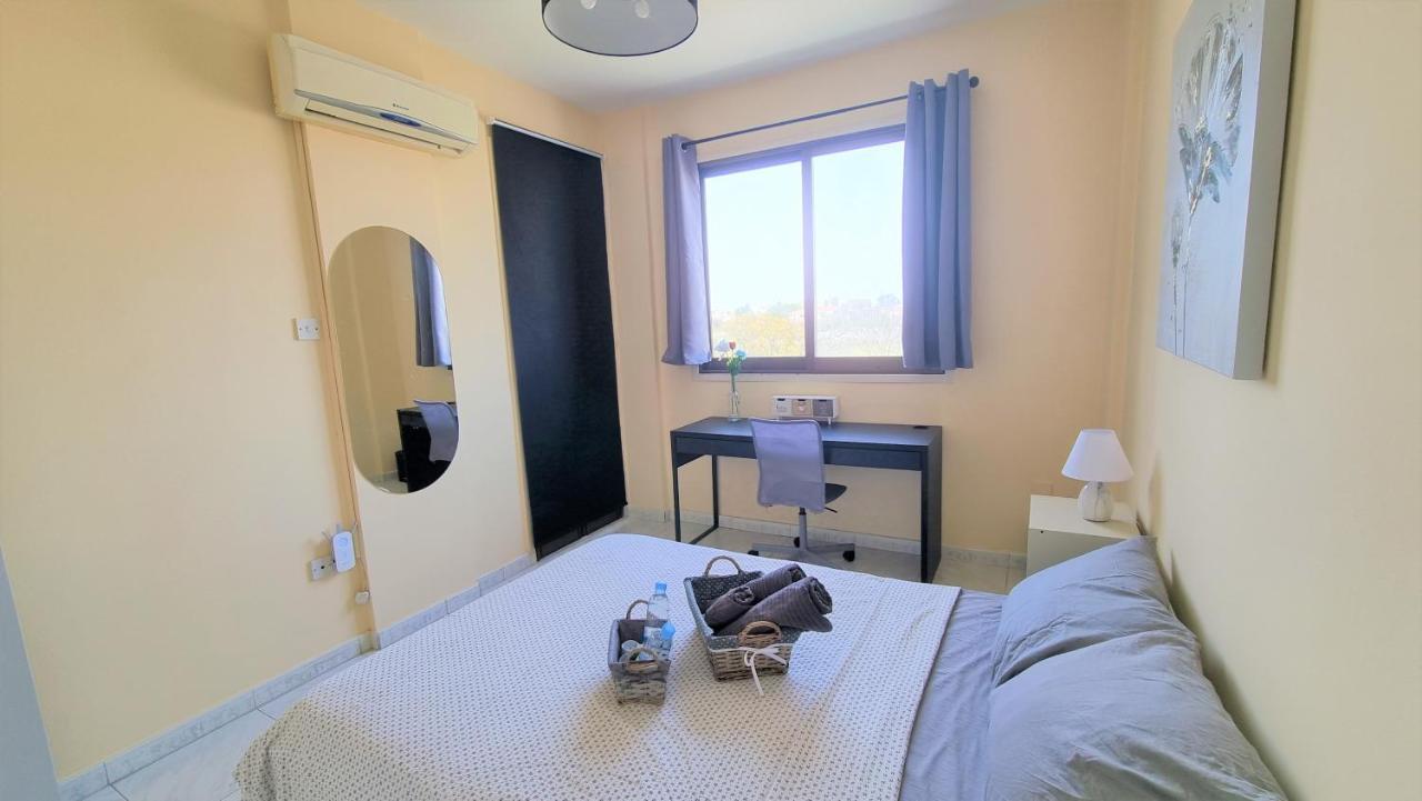 Comfy Rooms In A Shared Apartment Near Salt Lake With Internet And Netflix Lárnaka Kültér fotó
